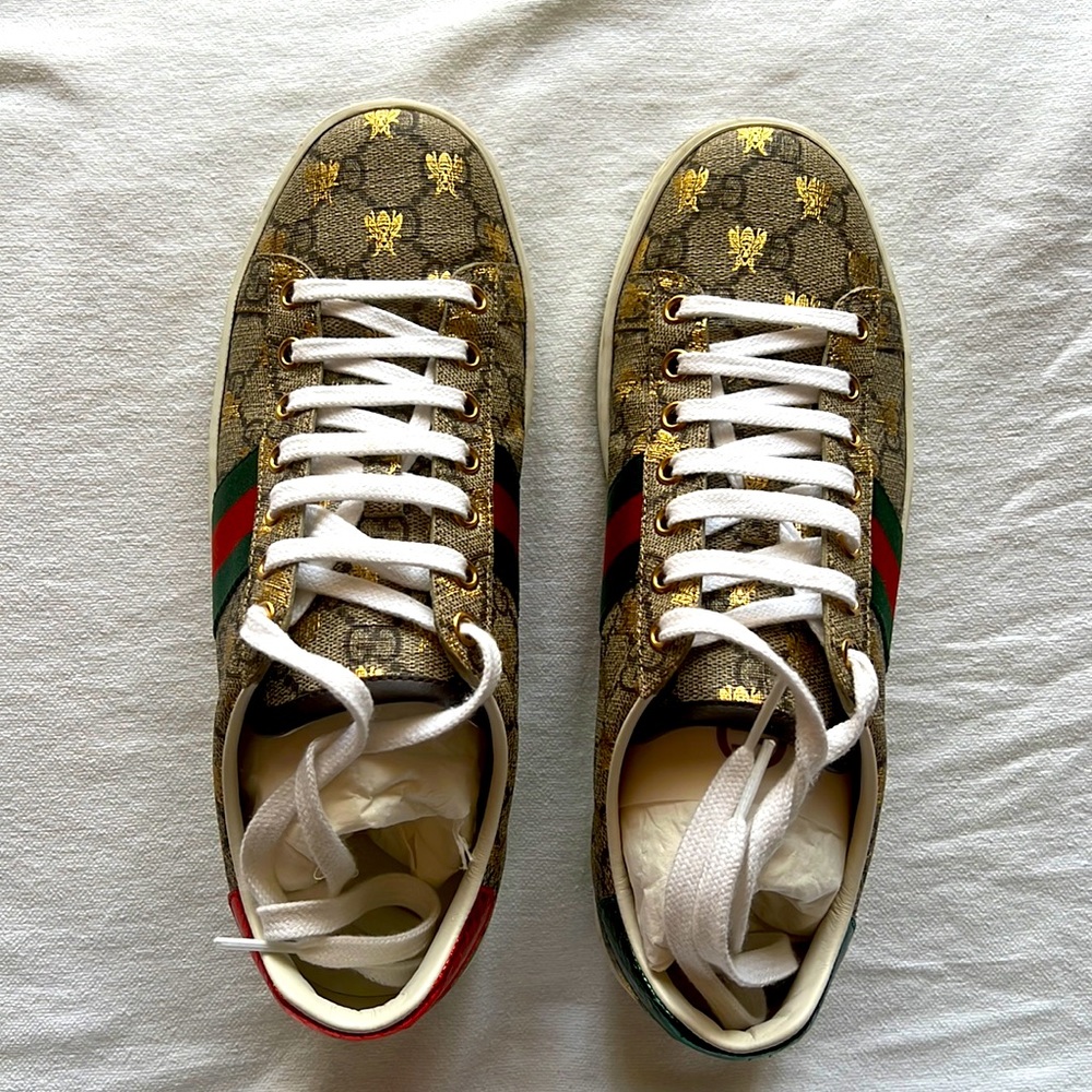 Gucci Ace GG Supreme Sneakers. Size 38.